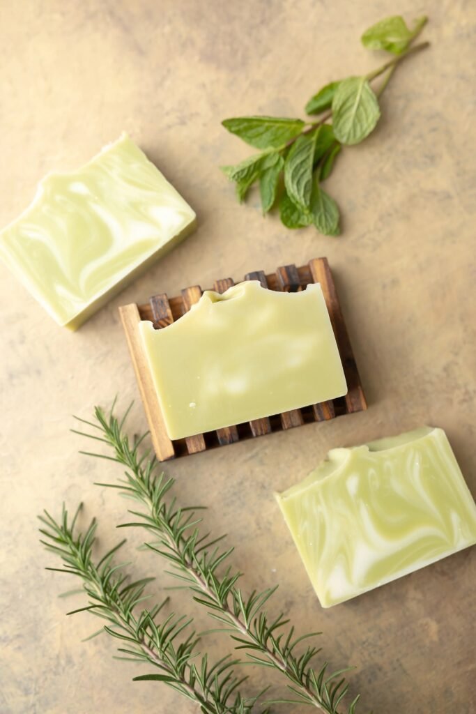 authenticyouskincare soap 9803359 1920