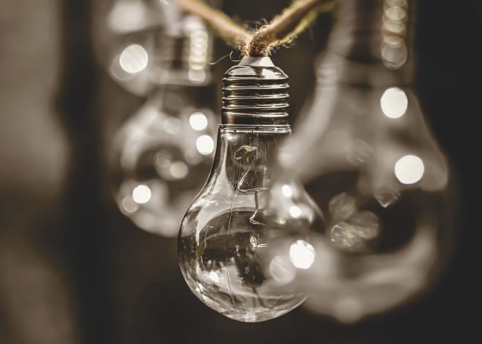 alexas fotos lightbulb 5244001 1920